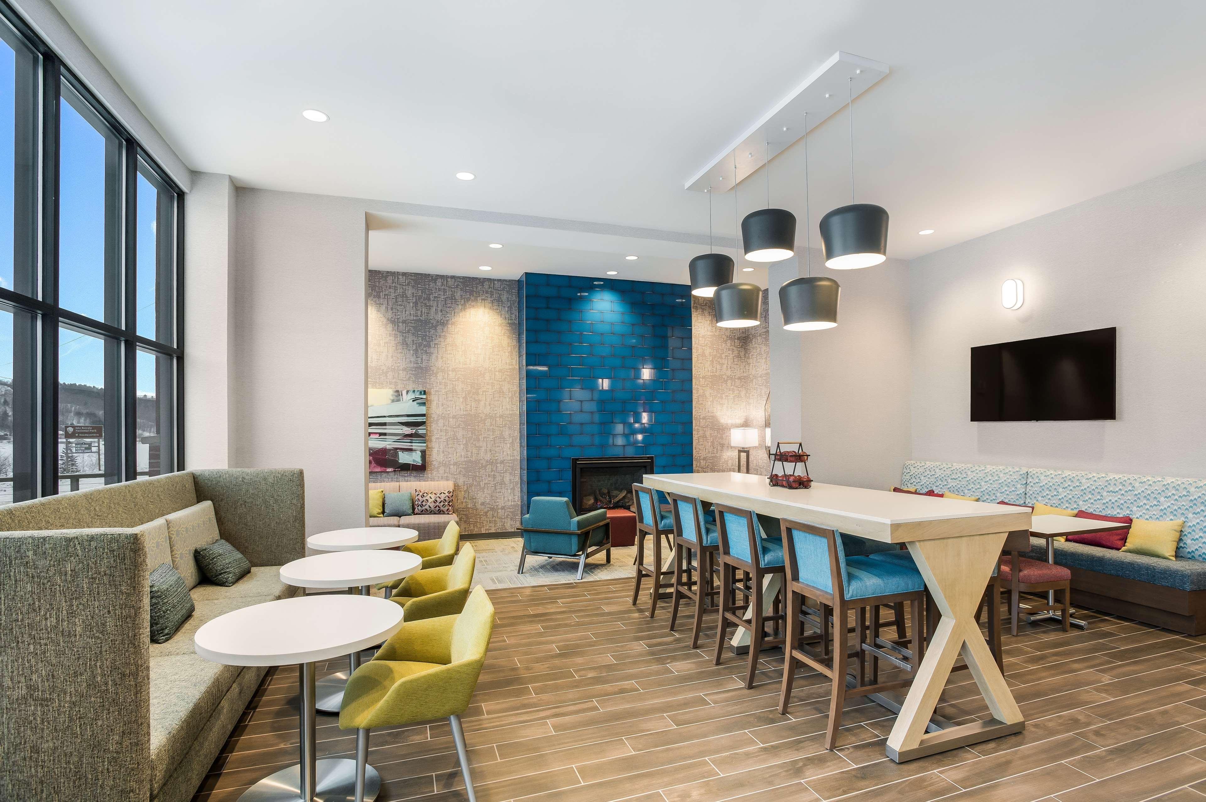Hampton Inn & Suites Houghton Kültér fotó