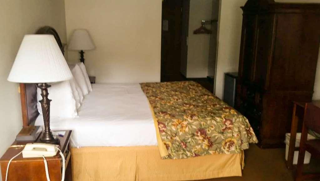 Hampton Inn & Suites Houghton Szoba fotó